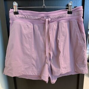 Women's Lululemon 3.5” Lined Shorts
